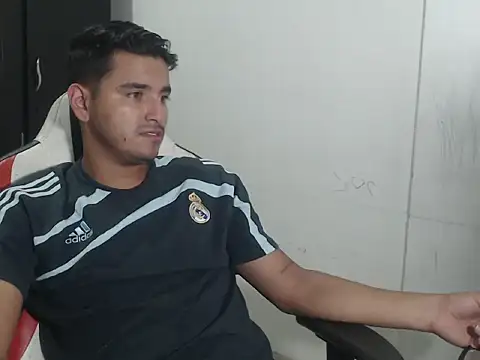 Snapshot of kylian_07 chatting on 5, 12, 2025 kylian 07 online show from 5, 12, 2025