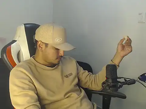 Snapshot of kylian_07 chatting on 25, 7, 2026 kylian 07 online show from 25, 7, 2026