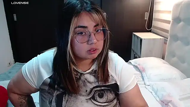 yini angel online show from 7, 7, 2026