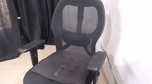 Snapshot of sweet-alia chatting on 9, 2, 2025 sweet-alia online show from 9, 2, 2025