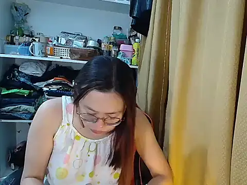 crizzybel online show from 6, 4, 2026