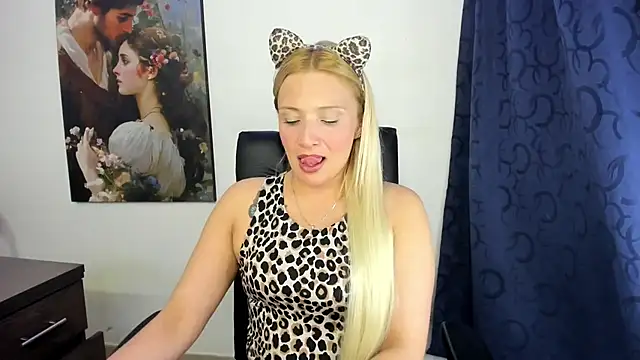 Martina smth online show from 14, 10, 2025