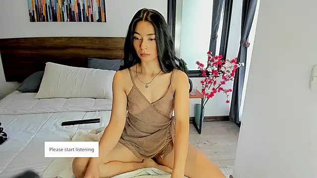 Snapshot of Ginebraa_Saenz chatting on 3, 10, 2025 Ginebraa Saenz online show from 3, 10, 2025