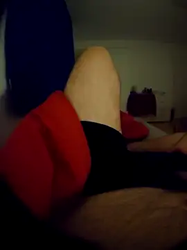 Snapshot of anonymus9006 chatting on 18, 9, 2025 anonymus9006 online show from 18, 9, 2025