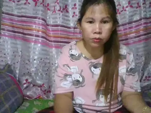 Snapshot of simplewild_mom chatting on 9, 2, 2026 simplewild mom online show from 9, 2, 2026