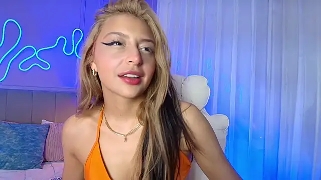 Sofly s online show from 12, 4, 2026