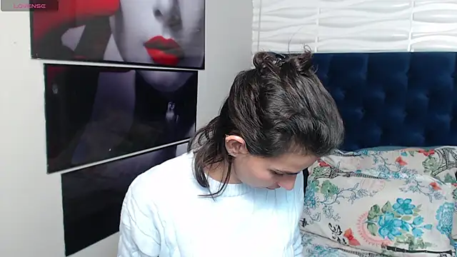 Snapshot of Eva-Williams chatting on 13, 2, 2025 Eva-Williams online show from 13, 2, 2025