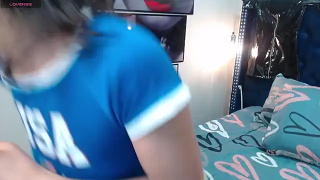 Snapshot of Eva-Williams chatting on 28, 2, 2025 Eva-Williams online show from 28, 2, 2025