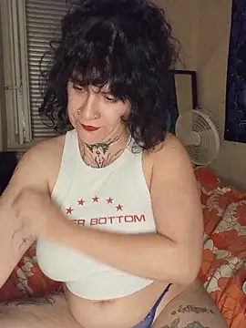 callmelouve online show from 18, 5, 2026