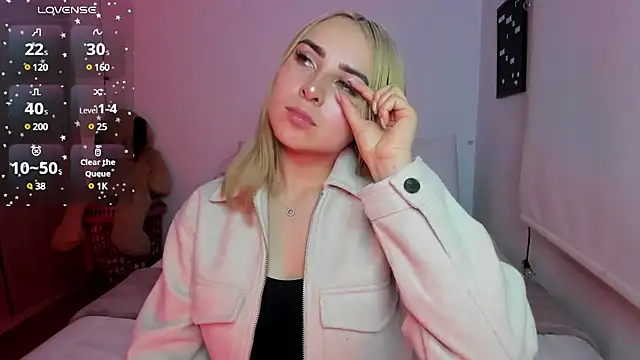 sophi mooreno online show from 24, 12, 2024