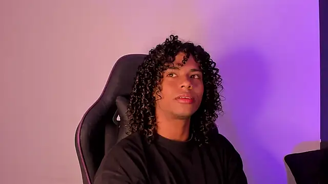 Lucas eevans online show from 22, 1, 2025