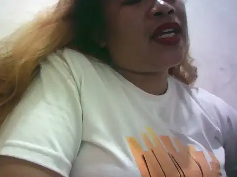 Snapshot of wet_babexxx chatting on 7, 10, 2025 wet babexxx online show from 7, 10, 2025
