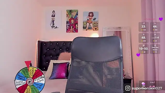 superheroxx online show from 28, 4, 2026