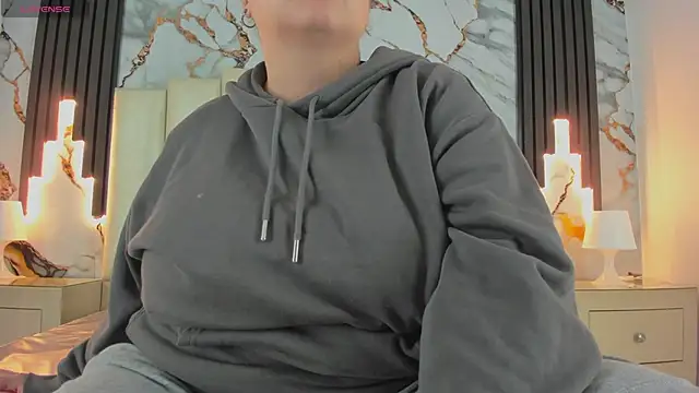 mollieblue69 online show from 14, 3, 2025