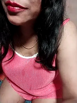 Snapshot of tharu_sweet chatting on 7, 1, 2026 tharu sweet online show from 7, 1, 2026