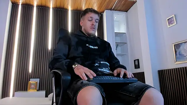 keane lee online show from 5, 12, 2025