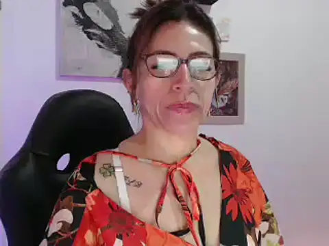 Chayla Ruiz online show from 29, 12, 2024