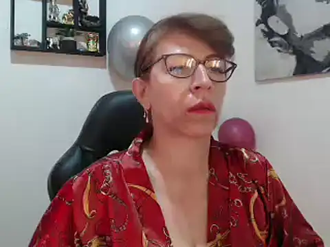 Chayla Ruiz online show from 12, 3, 2025
