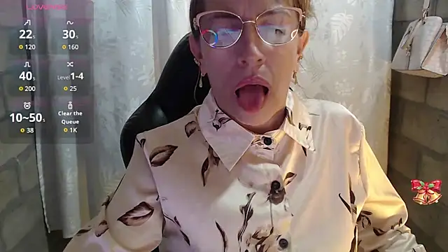 Snapshot of Chayla_Ruiz chatting on 3, 3, 2026 Chayla Ruiz online show from 3, 3, 2026