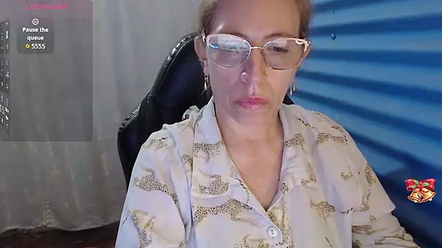 Snapshot of Chayla_Ruiz chatting on 14, 4, 2026 Chayla Ruiz online show from 14, 4, 2026