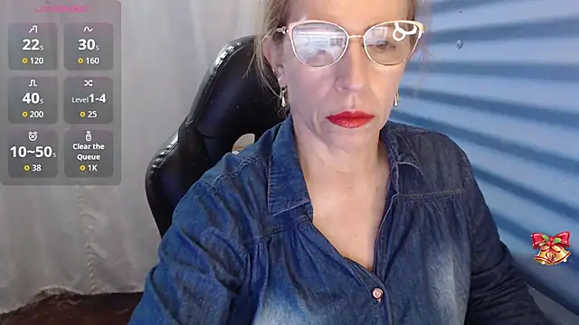 Snapshot of Chayla_Ruiz chatting on 17, 4, 2026 Chayla Ruiz online show from 17, 4, 2026