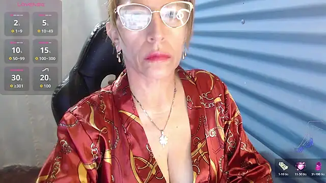 Snapshot of Chayla_Ruiz chatting on 5, 5, 2026 Chayla Ruiz online show from 5, 5, 2026