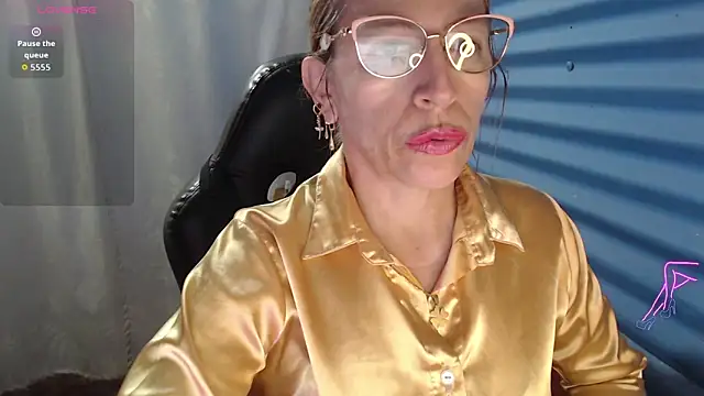 Snapshot of Chayla_Ruiz chatting on 13, 5, 2026 Chayla Ruiz online show from 13, 5, 2026
