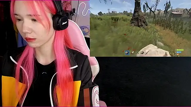 Snapshot of Maya_Viola chatting on 6, 11, 2025 Maya Viola online show from 6, 11, 2025