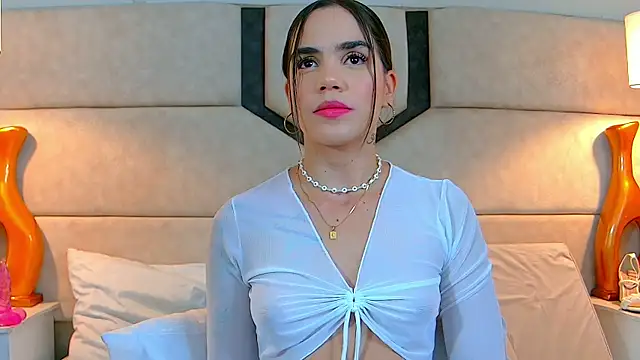 Snapshot of April_Cutee chatting on 5, 2, 2025 April Cutee online show from 5, 2, 2025