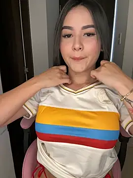 jailyncam  online show from 27, 6, 2026