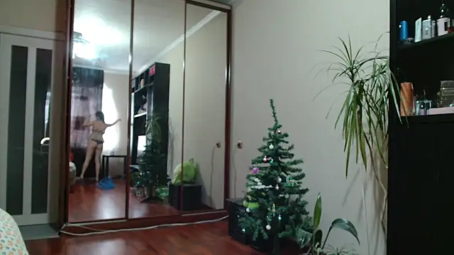 KiraGoldens online show from 19, 1, 2026