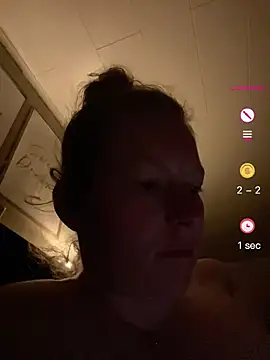 Girlnina-1995 online show from 28, 5, 2026