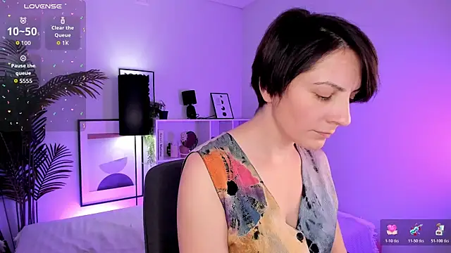 LorenDaze online show from 22, 7, 2026