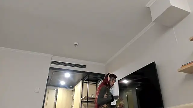 tamarapervert online show from 24, 9, 2025