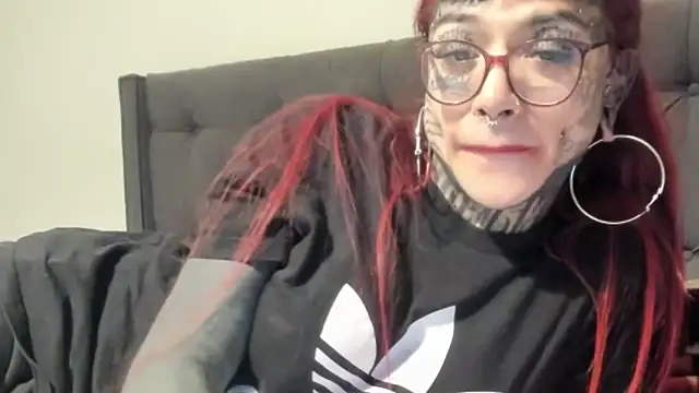 tamarapervert online show from 5, 2, 2026