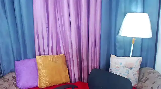 ELLIZABETHFORCUMXX online show from 27, 1, 2025