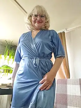 Snapshot of IrmaRose chatting on 30, 4, 2026 IrmaRose online show from 30, 4, 2026