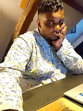 Snapshot of Bandusrilankasexymen chatting on 20, 3, 2025 Bandusrilankasexymen online show from 20, 3, 2025