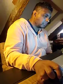 Snapshot of Bandusrilankasexymen chatting on 29, 9, 2025 Bandusrilankasexymen online show from 29, 9, 2025