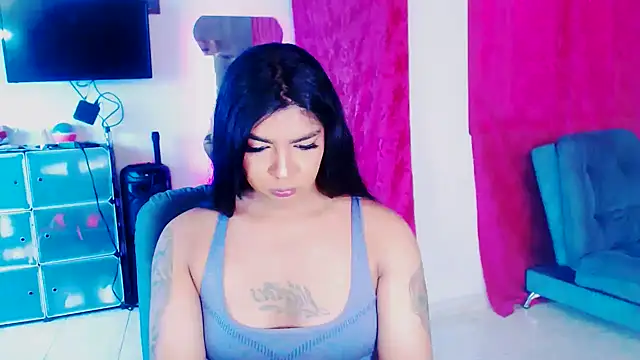 violet bigcock774 online show from 26, 5, 2026