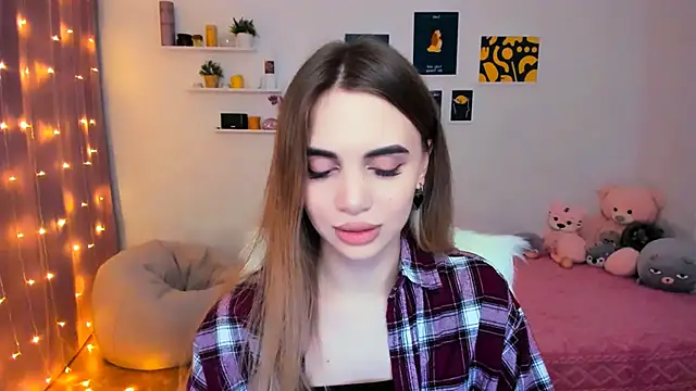 Snapshot of aPieceOfJoy chatting on 8, 2, 2025 aPieceOfJoy online show from 8, 2, 2025