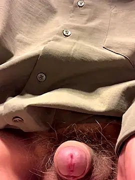 Snapshot of Senzuri_kun chatting on 29, 9, 2025 Senzuri kun online show from 29, 9, 2025