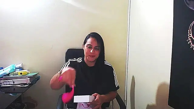 kendall 52 online show from 24, 1, 2025