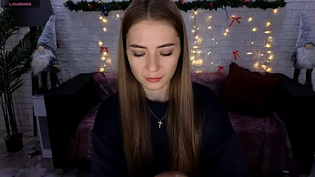 Adelyna Bird online show from 6, 1, 2025