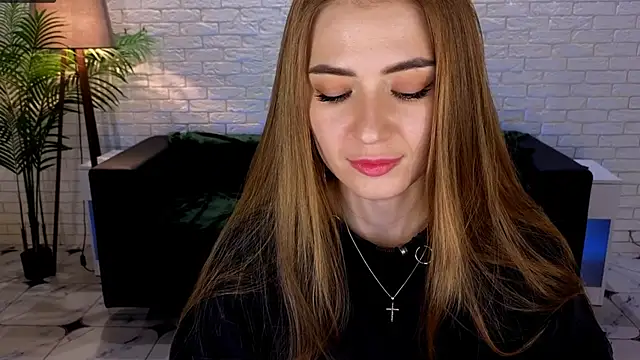 Adelyna Bird online show from 7, 3, 2025