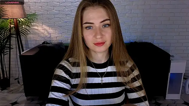 Adelyna Bird online show from 23, 3, 2025