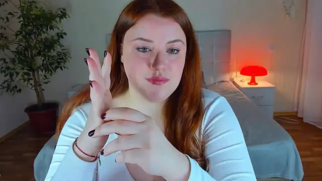 PolinaSalvatore online show from 13, 12, 2025