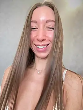 EvaCatt online show from 4, 3, 2026