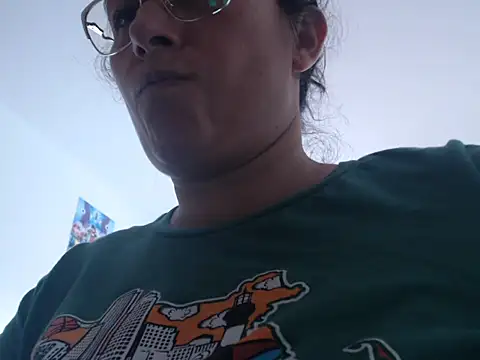 andreaisis2 online show from 4, 11, 2025