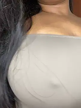 Snapshot of bea3liz chatting on 6, 3, 2026 bea3liz online show from 6, 3, 2026